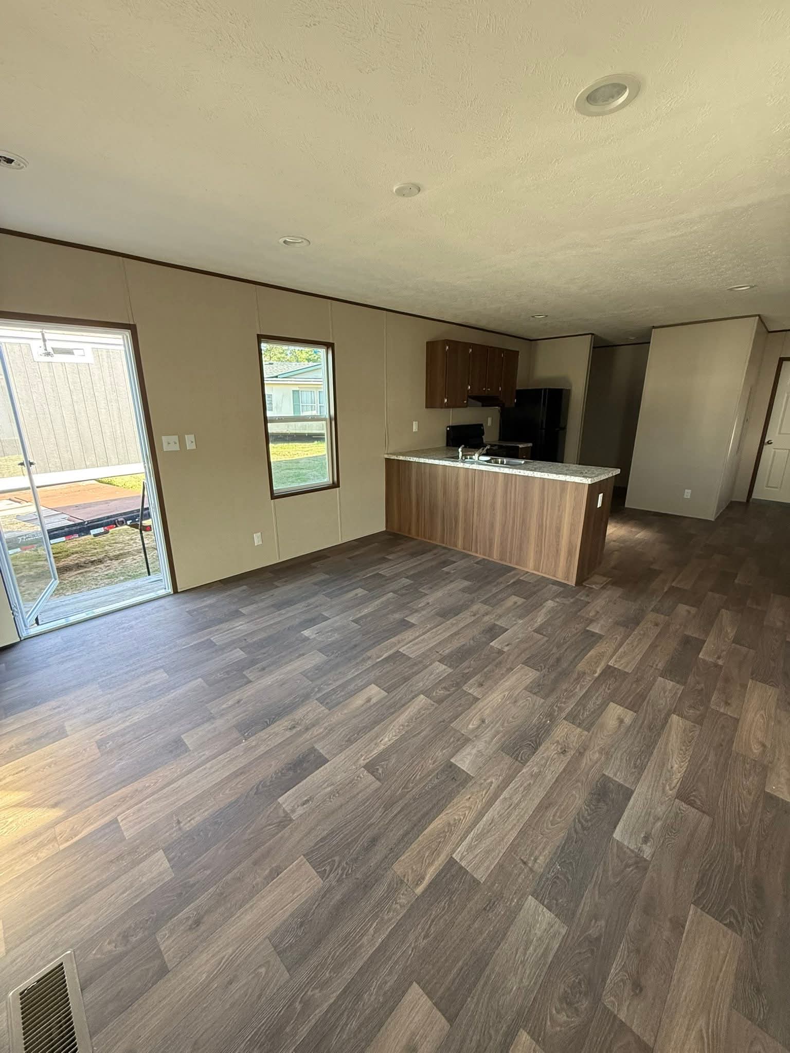 House image 2